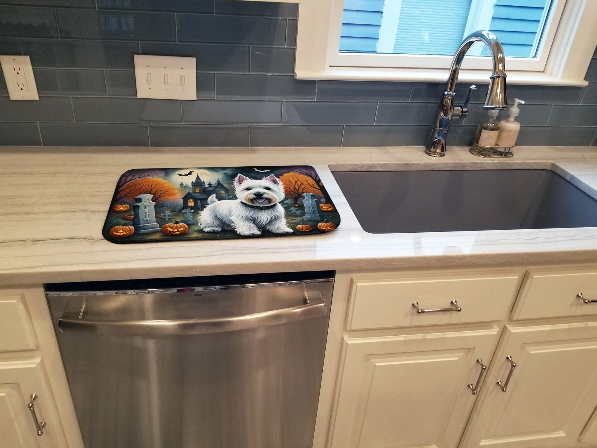 Westie Spooky Halloween Dish Drying Mat Absorbent Dish Drying Mat Pad for Kitchen Counter Dish Drainer Mat for Countertop, 14 x 21", Multicolor