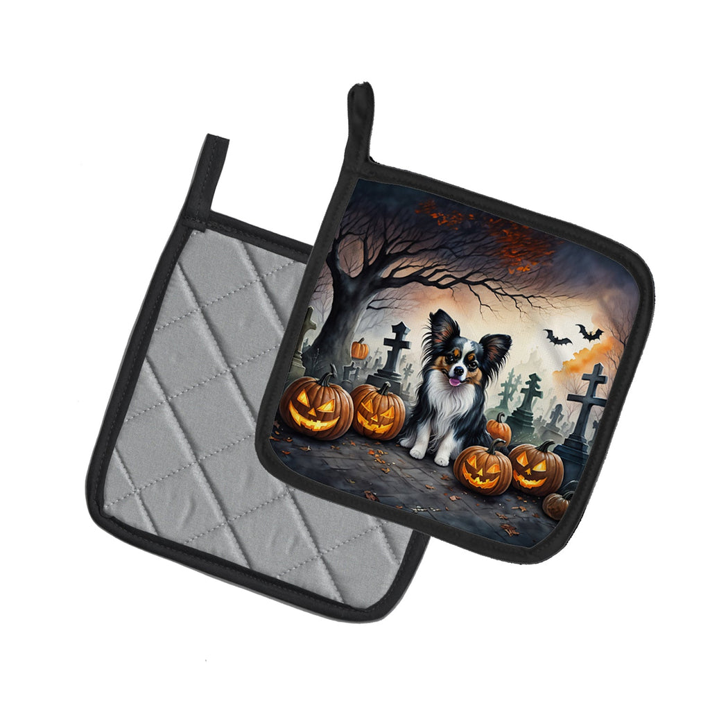 Papillon Spooky Halloween Pot Holder Set of 2 Heat Resistant Quilted Hot Pads 7.5 x 7.5 Inch, Insulated Kitchen Trivets for Cooking & Baking