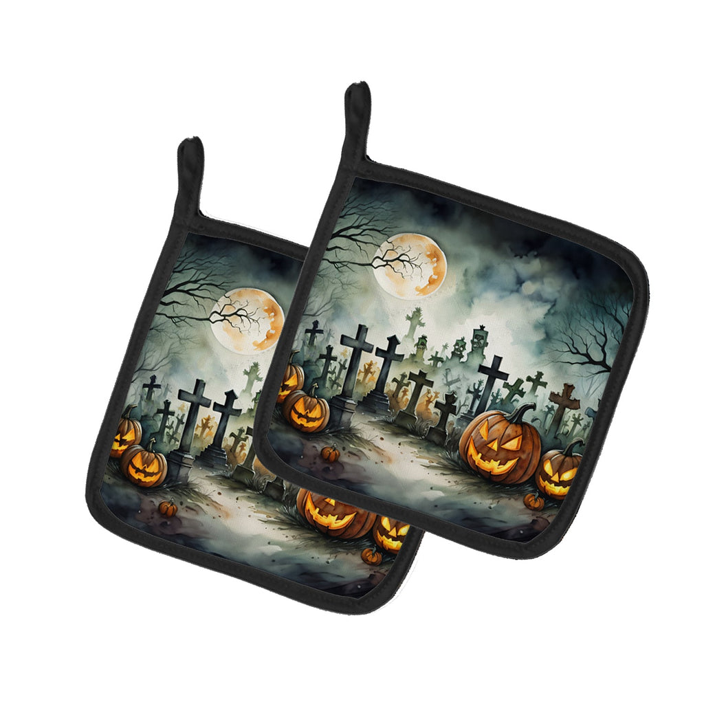 Graveyard Spooky Halloween Pot Holder Set of 2 Heat Resistant Quilted Hot Pads 7.5 x 7.5 Inch, Insulated Kitchen Trivets for Cooking & Baking