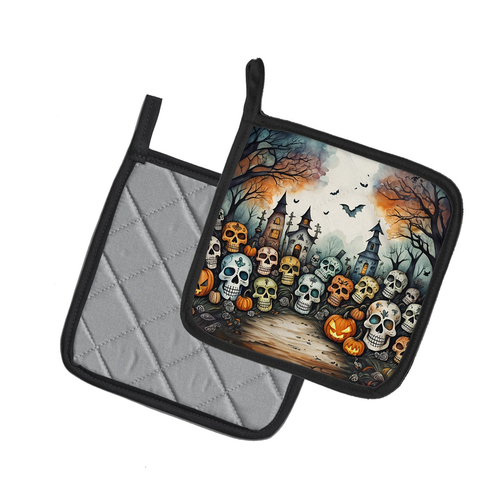 Calaveras Sugar Skulls Spooky Halloween Pot Holder Set of 2 Heat Resistant Quilted Hot Pads 7.5 x 7.5 Inch, Insulated Kitchen Trivets for Cooking & Baking