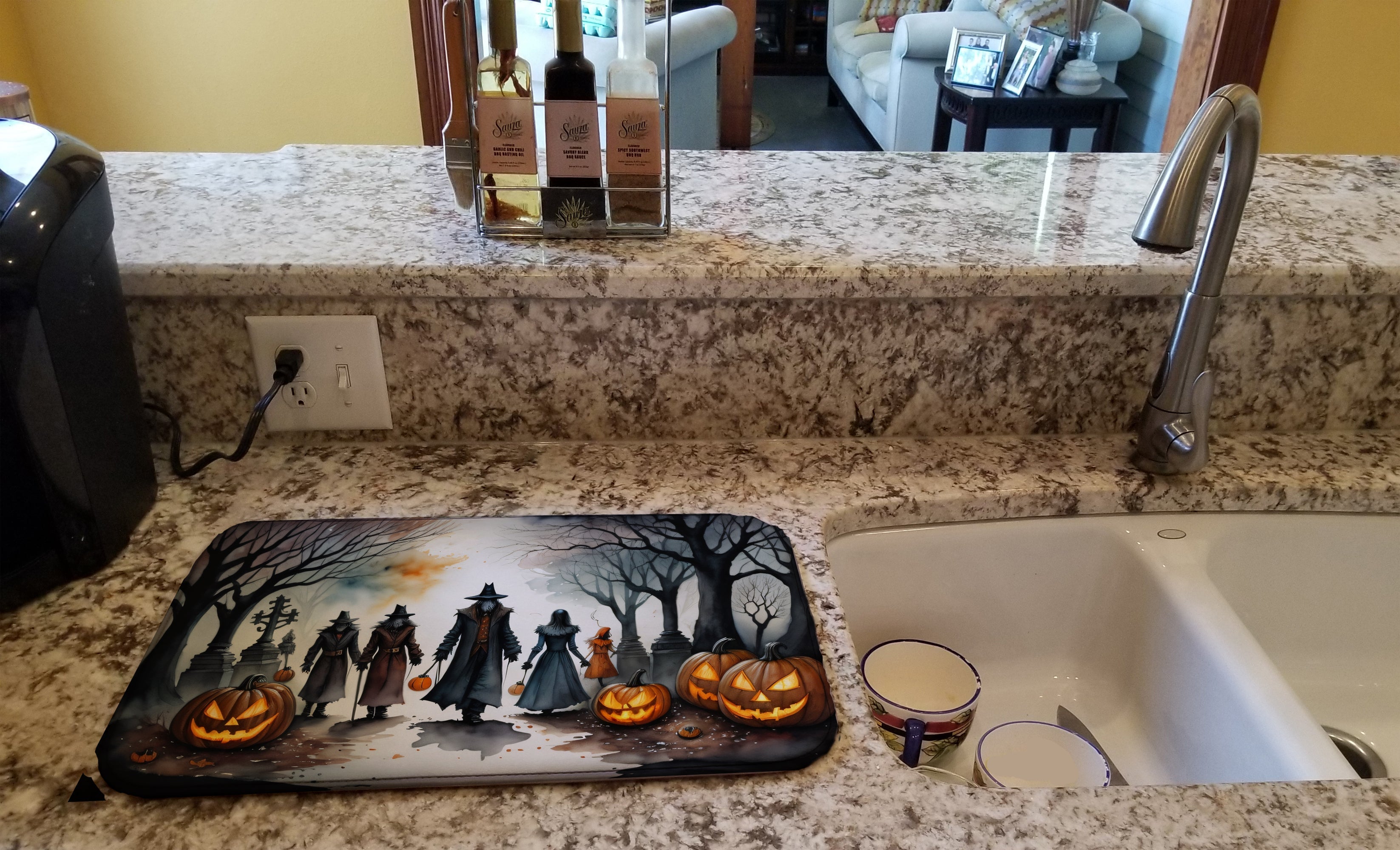Vampires Spooky Halloween Dish Drying Mat Absorbent Dish Drying Mat Pad for Kitchen Counter Dish Drainer Mat for Countertop, 14 x 21", Multicolor