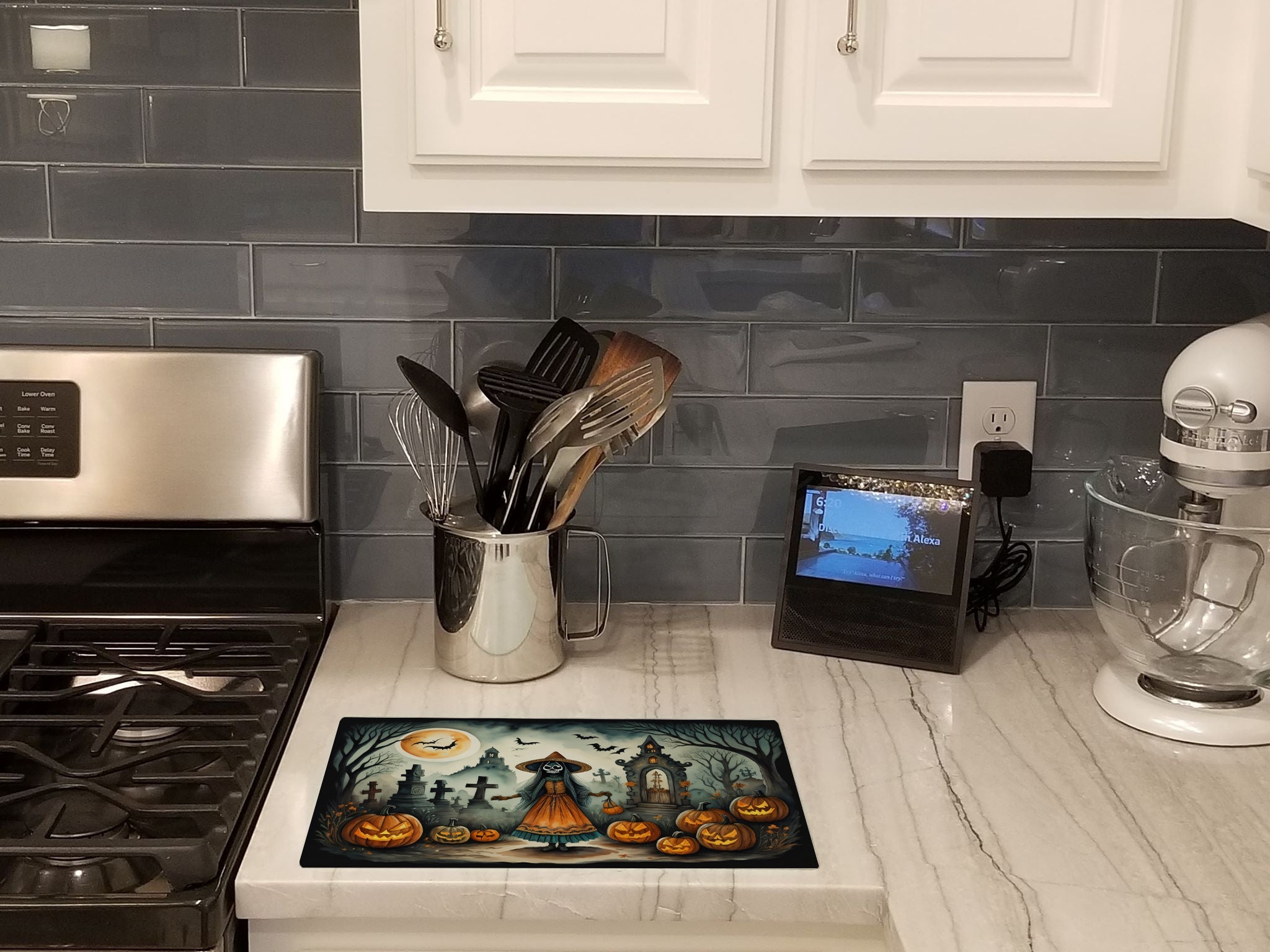 La Llorona Skeleton Spooky Halloween Cutting Board Tempered Glass Kitchen Cutting Surface, Heat Resistant Chopping, Non-Slip Feet, Food Prep & Serving