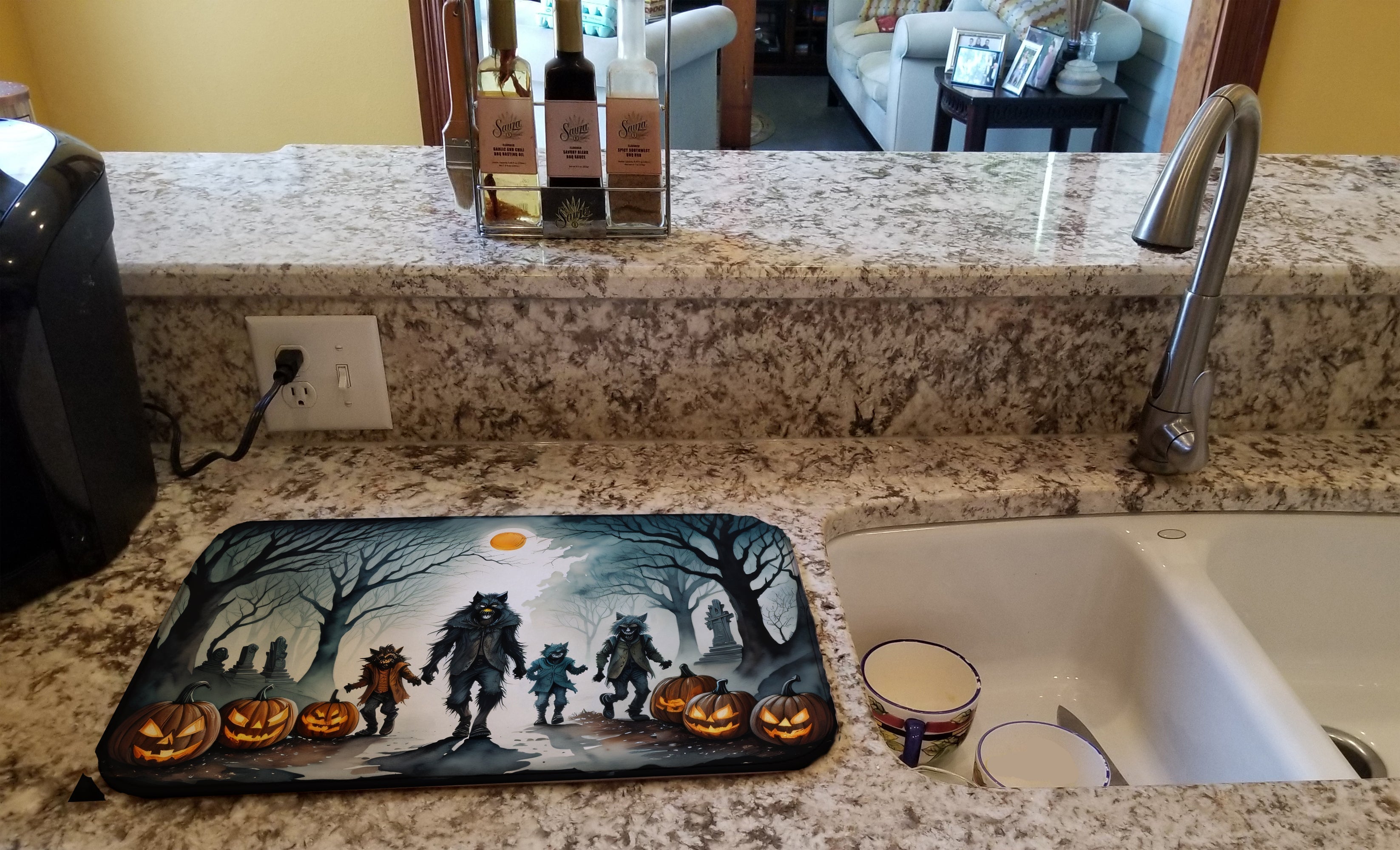 Werewolves Spooky Halloween Dish Drying Mat Absorbent Dish Drying Mat Pad for Kitchen Counter Dish Drainer Mat for Countertop, 14 x 21", Multicolor