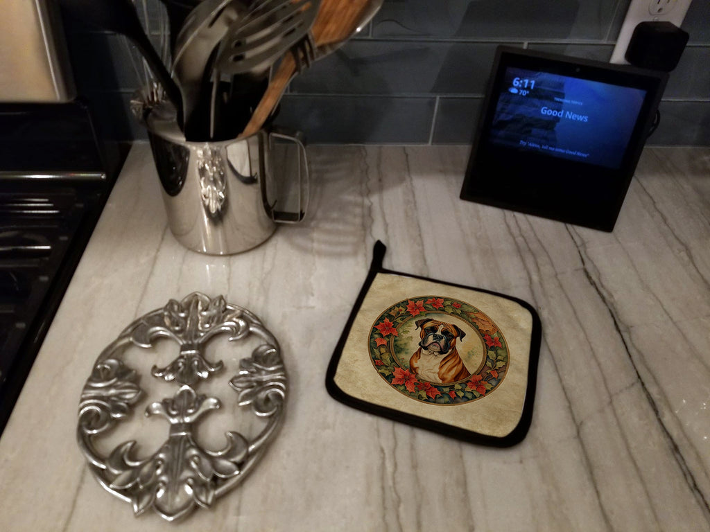 Boxer Christmas Flowers Pot Holder Set of 2 Heat Resistant Quilted Hot Pads 7.5 x 7.5 Inch, Insulated Kitchen Trivets for Cooking & Baking