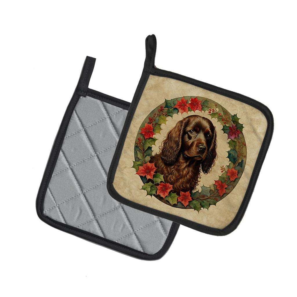 Boykin Spaniel Christmas Flowers Pot Holder Set of 2 Heat Resistant Quilted Hot Pads 7.5 x 7.5 Inch, Insulated Kitchen Trivets for Cooking & Baking