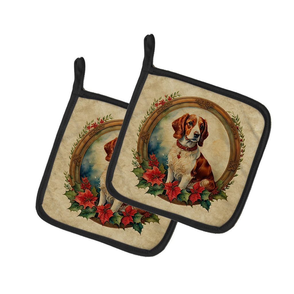 Brittany Spaniel Christmas Flowers Pot Holder Set of 2 Heat Resistant Quilted Hot Pads 7.5 x 7.5 Inch, Insulated Kitchen Trivets for Cooking & Baking