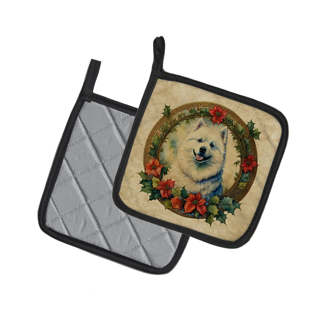 Samoyed Christmas Flowers Pot Holder Set of 2 Heat Resistant Quilted Hot Pads 7.5 x 7.5 Inch, Insulated Kitchen Trivets for Cooking & Baking