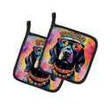Black Labrador Hippie Dawg Pot Holder Set of 2 Heat Resistant Quilted Hot Pads 7.5 x 7.5 Inch, Insulated Kitchen Trivets for Cooking & Baking