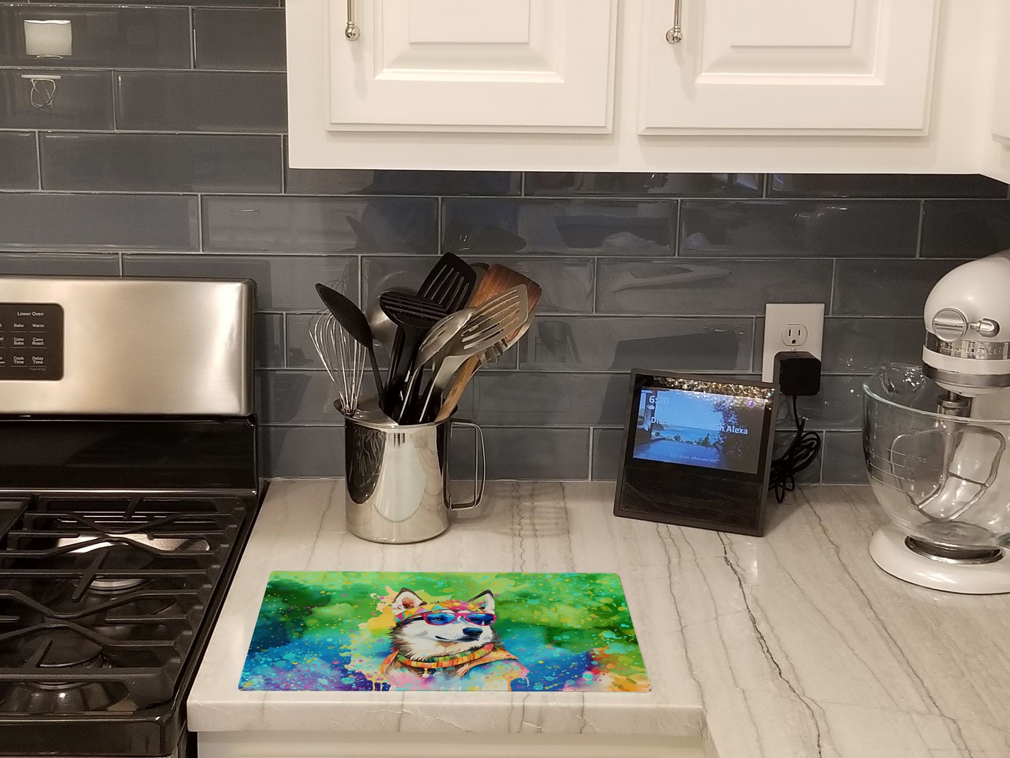 Siberian Husky Hippie Dawg Cutting Board Tempered Glass Kitchen Cutting Surface, Heat Resistant Chopping, Non-Slip Feet, Food Prep & Serving