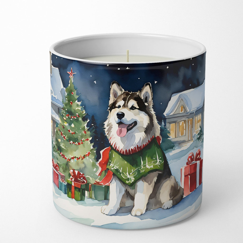 Alaskan Malamute Cozy Christmas Decorative Soy Candle Nature Soy Wax Essential Oil Home Decor Ideal for Bedroom Kitchen Bath Office Gift, 10 oz