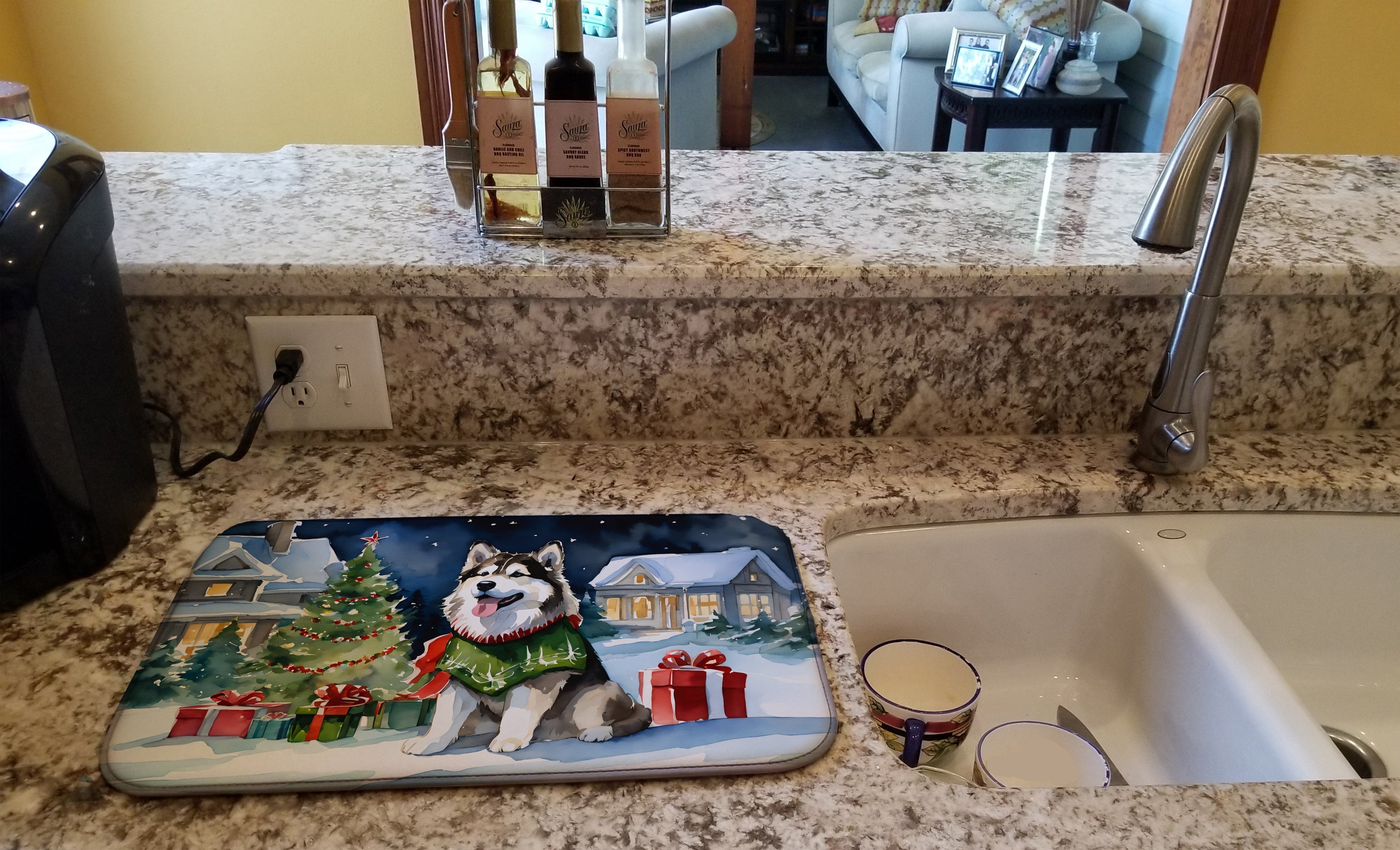 Alaskan Malamute Cozy Christmas Dish Drying Mat Absorbent Dish Drying Mat Pad for Kitchen Counter Dish Drainer Mat for Countertop, 14 x 21", Multicolor