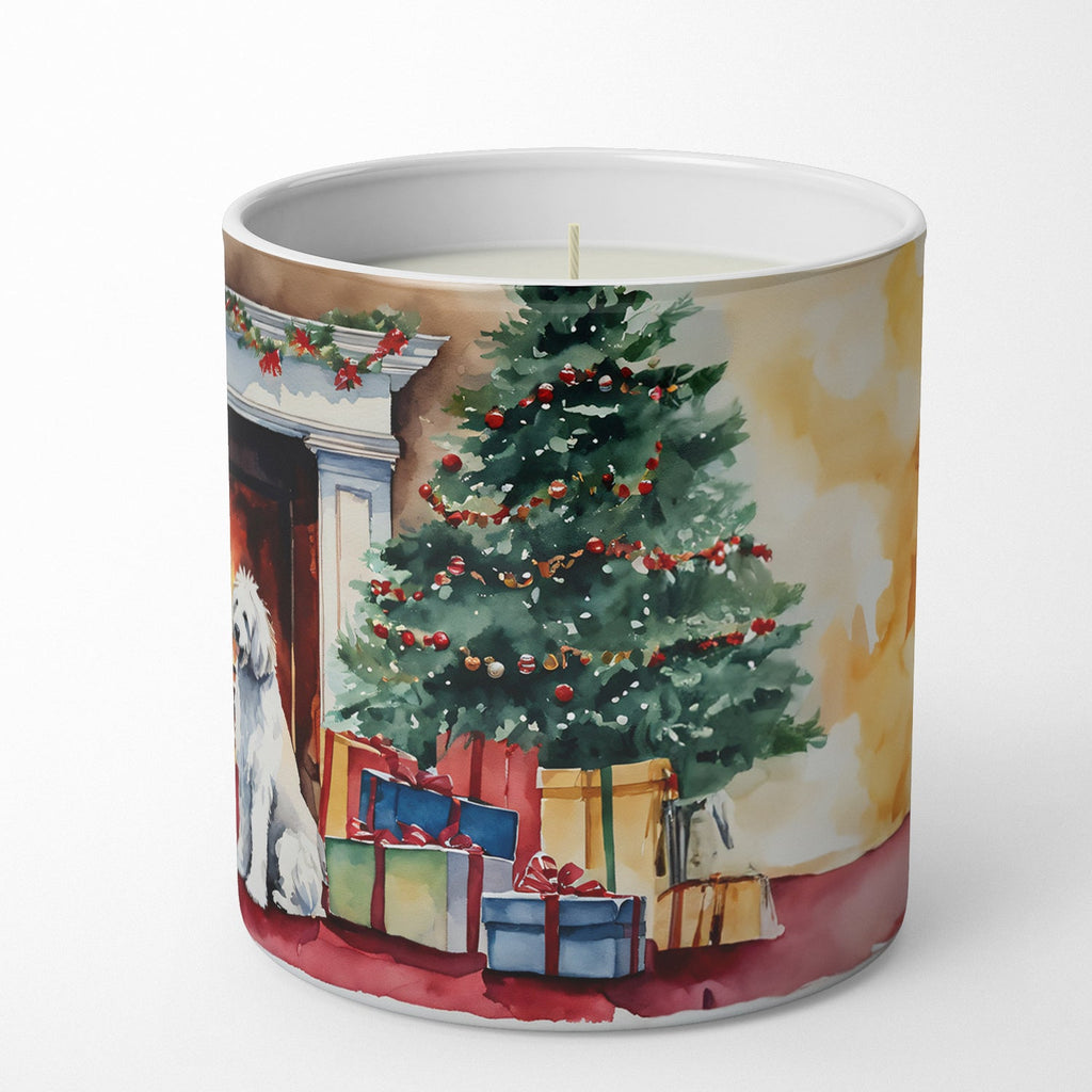 Komondor Cozy Christmas Decorative Soy Candle Nature Soy Wax Essential Oil Home Decor Ideal for Bedroom Kitchen Bath Office Gift, 10 oz