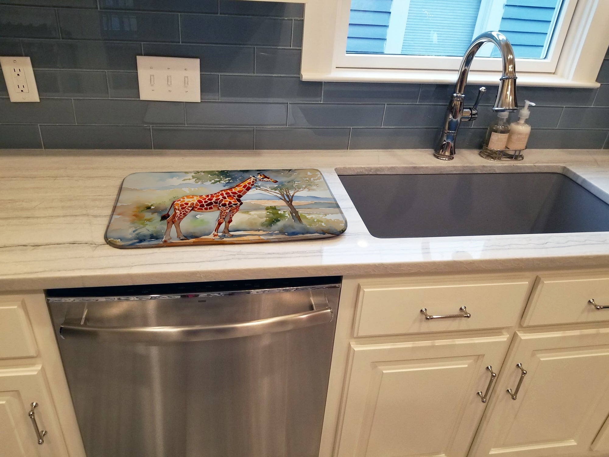 Giraffe Dish Drying Mat Absorbent Dish Drying Mat Pad for Kitchen Counter Dish Drainer Mat for Countertop, 14 x 21", Multicolor