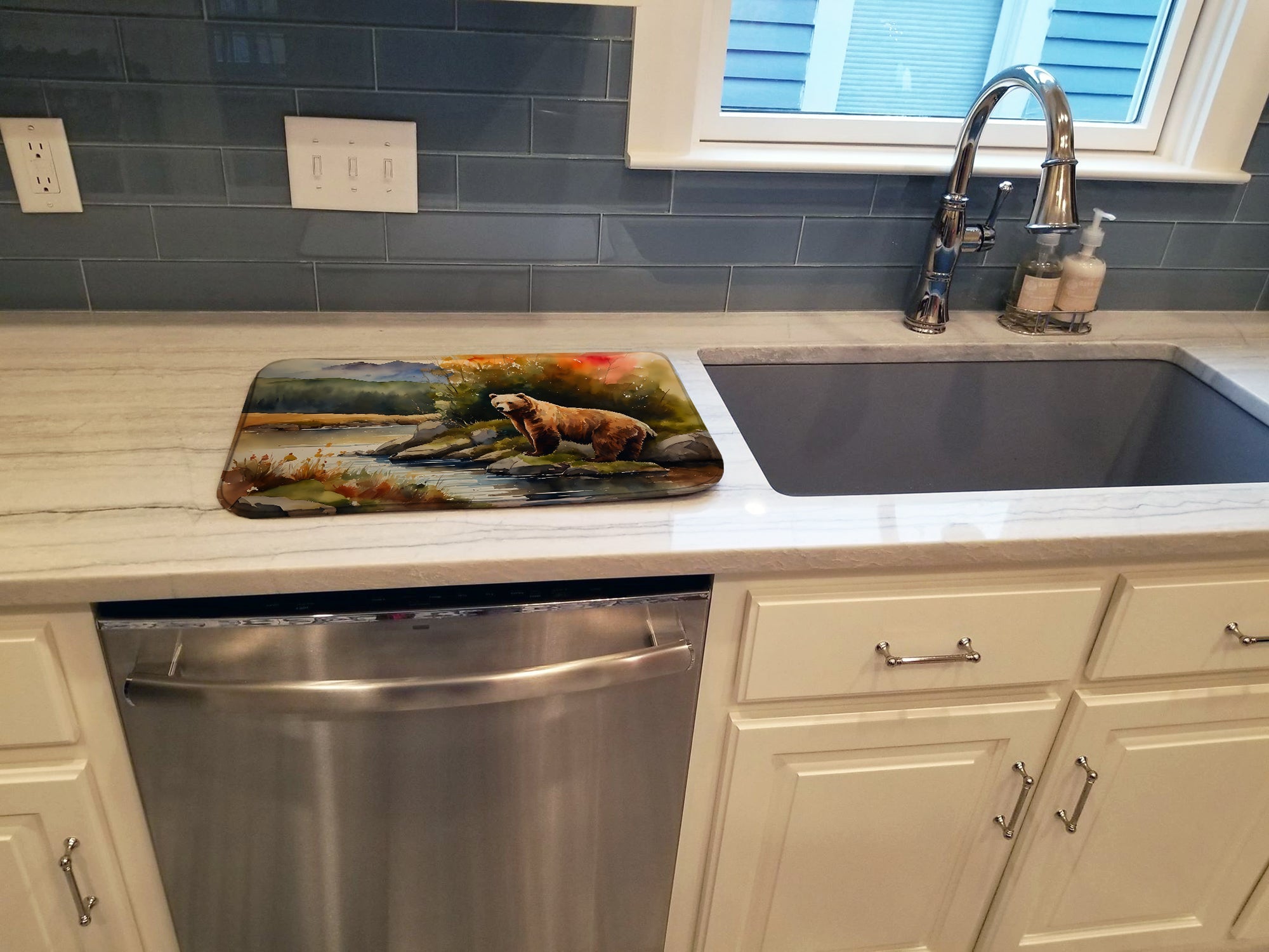 Kodiak Bear Dish Drying Mat Absorbent Dish Drying Mat Pad for Kitchen Counter Dish Drainer Mat for Countertop, 14 x 21", Multicolor