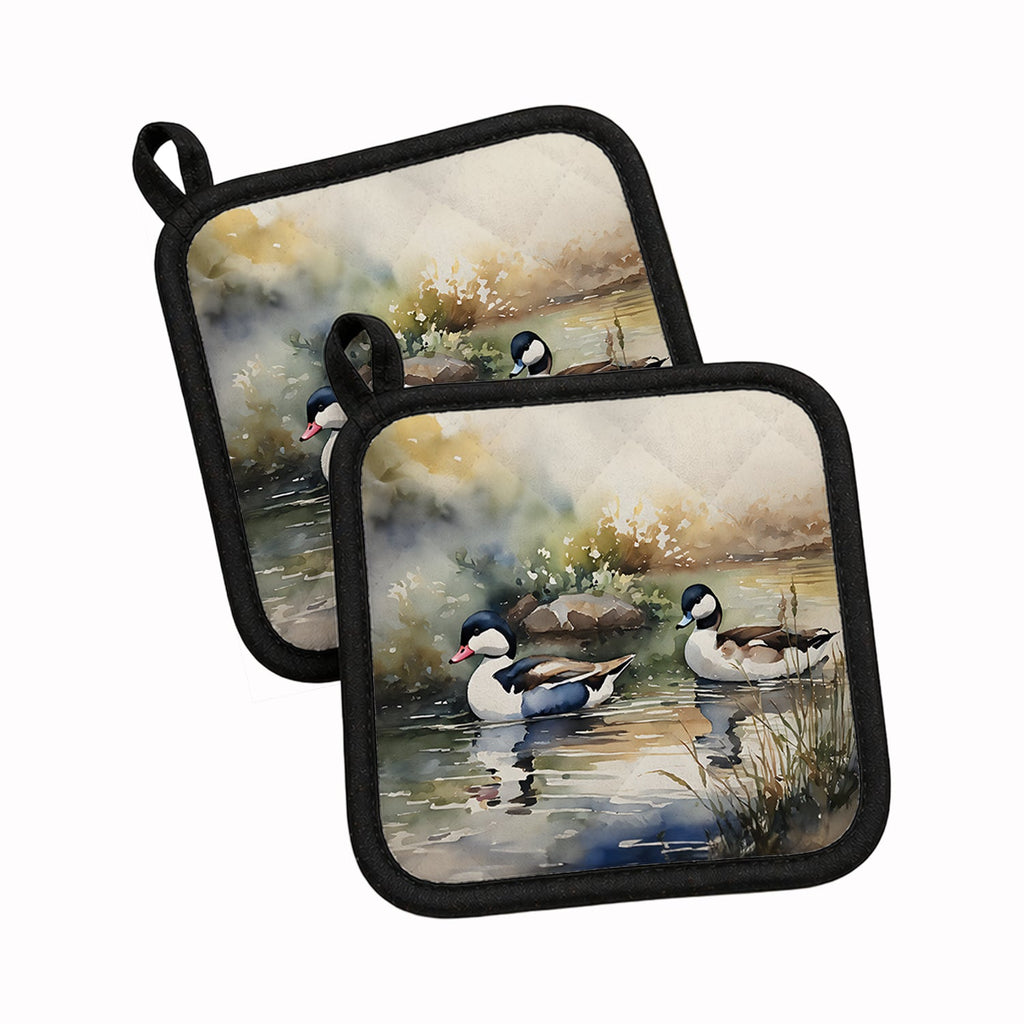 Bufflehead Ducks Swimming Marsh Scene Pot Holder Set of 2 Heat Resistant Quilted Hot Pads 7.5 x 7.5 Inch, Insulated Kitchen Trivets for Cooking & Baking
