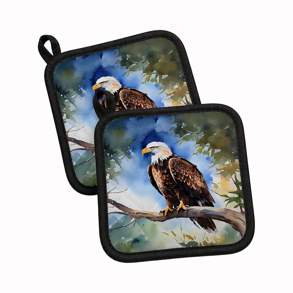 Bald Eagle Perched Tree Branch Pot Holder Set of 2 Heat Resistant Quilted Hot Pads 7.5 x 7.5 Inch, Insulated Kitchen Trivets for Cooking & Baking