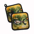 Mallard Ducks Swimming Pond Pot Holder Set of 2 Heat Resistant Quilted Hot Pads 7.5 x 7.5 Inch, Insulated Kitchen Trivets for Cooking & Baking