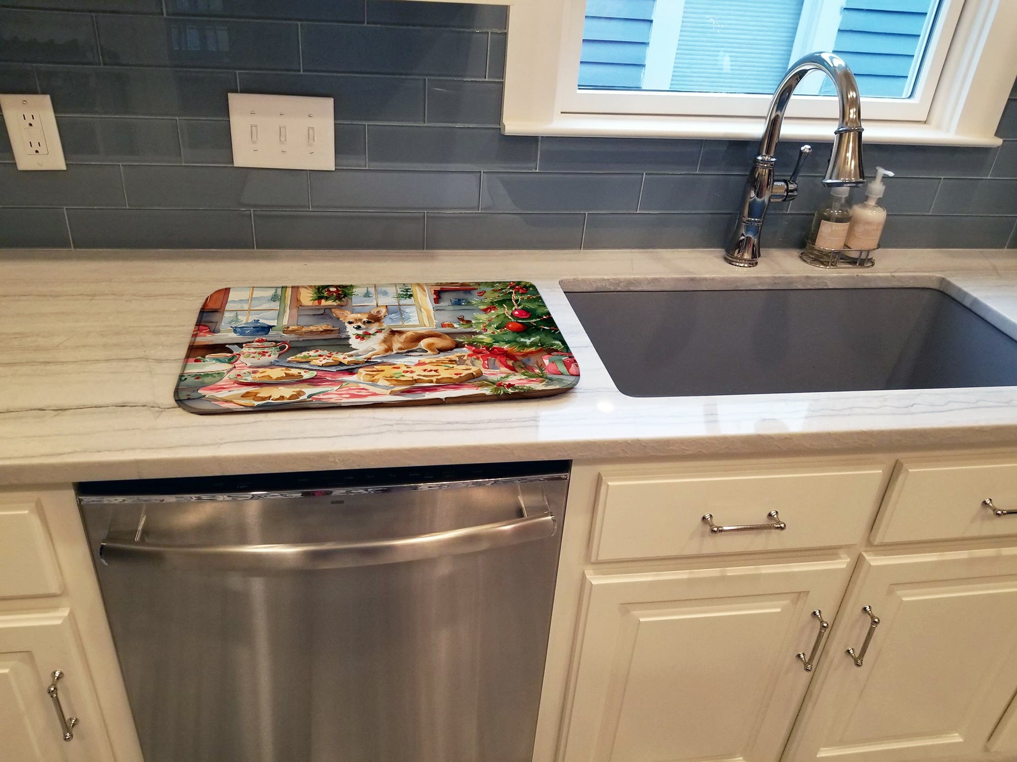 Chihuahua Christmas Cookies Dish Drying Mat Absorbent Dish Drying Mat Pad for Kitchen Counter Dish Drainer Mat for Countertop, 14 x 21", Multicolor