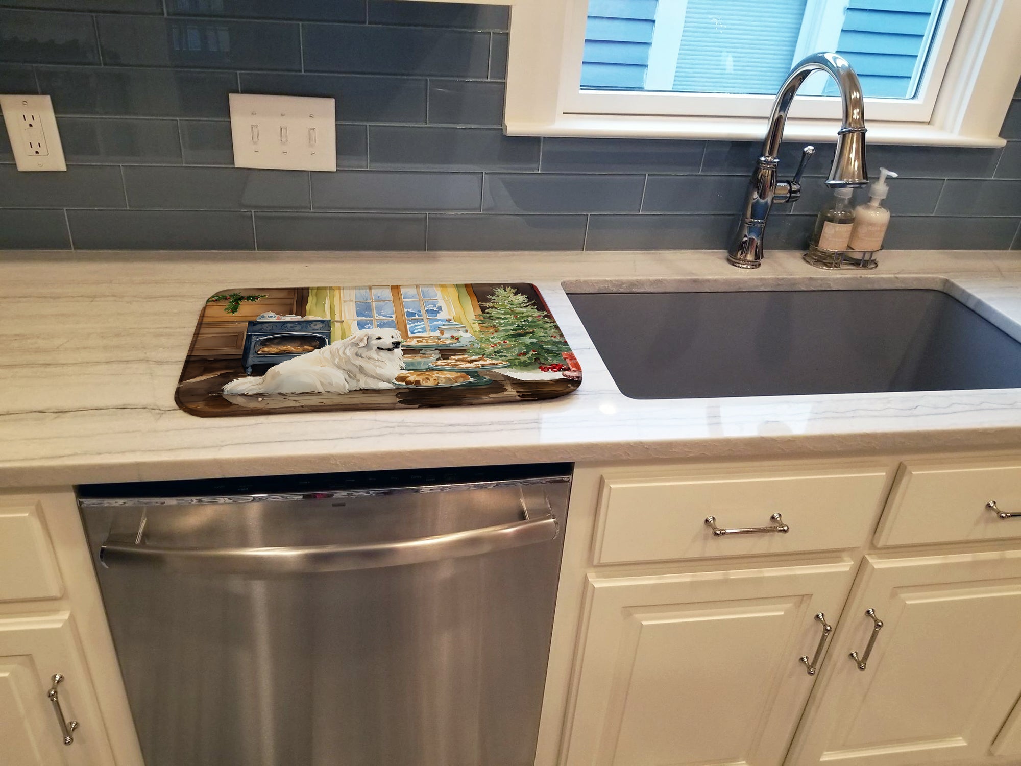Great Pyrenees Christmas Cookies Dish Drying Mat Absorbent Dish Drying Mat Pad for Kitchen Counter Dish Drainer Mat for Countertop, 14 x 21", Multicolor