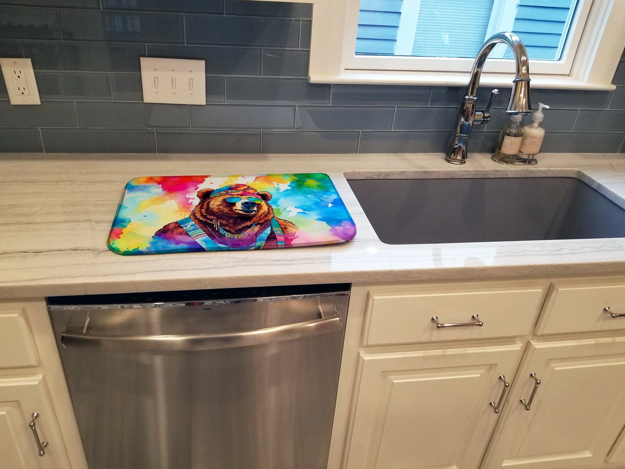 Hippie Animal Grizzly Bear Dish Drying Mat Absorbent Dish Drying Mat Pad for Kitchen Counter Dish Drainer Mat for Countertop, 14 x 21", Multicolor