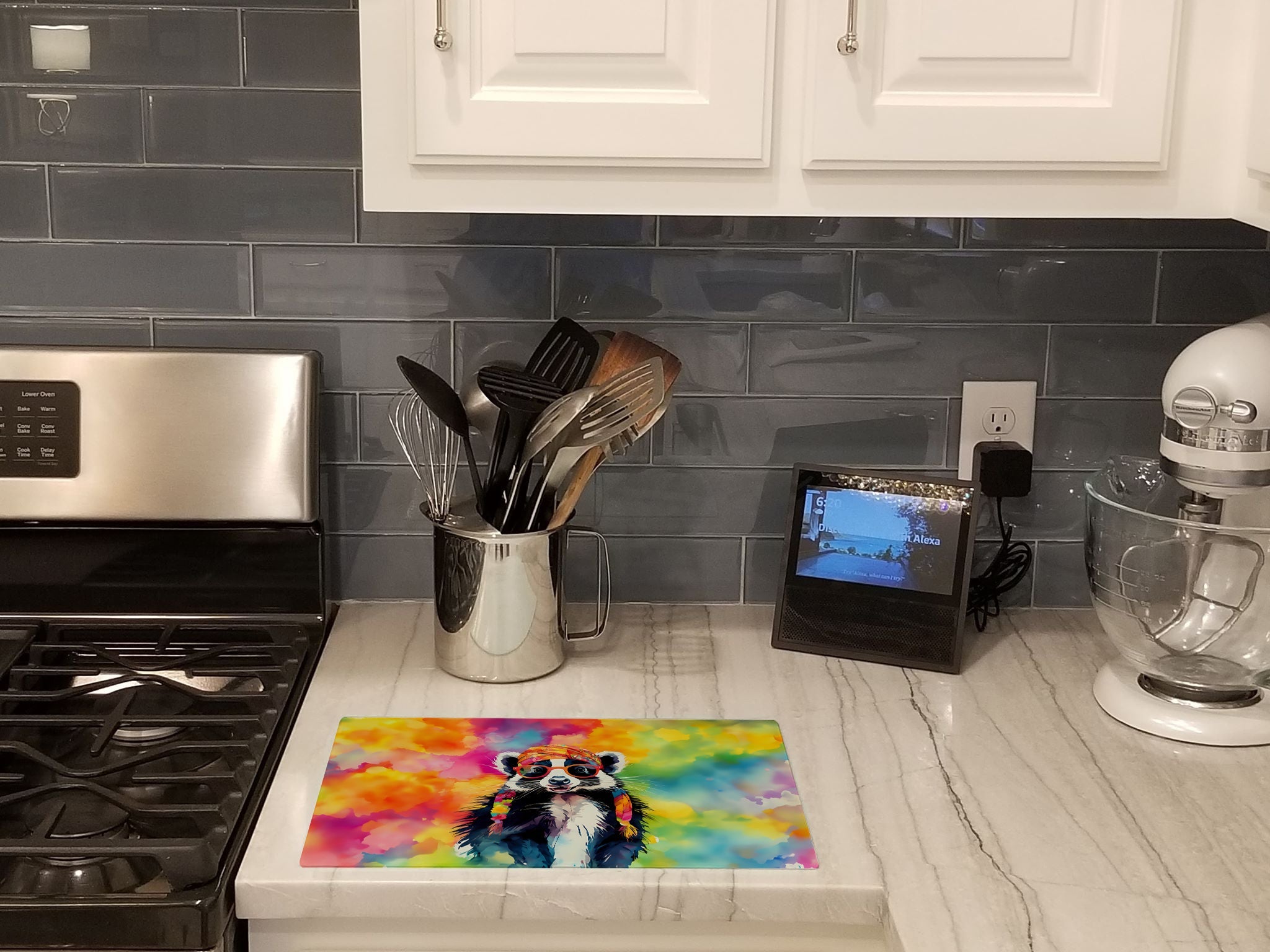 Hippie Animal Skunk Cutting Board Tempered Glass Kitchen Cutting Surface, Heat Resistant Chopping, Non-Slip Feet, Food Prep & Serving