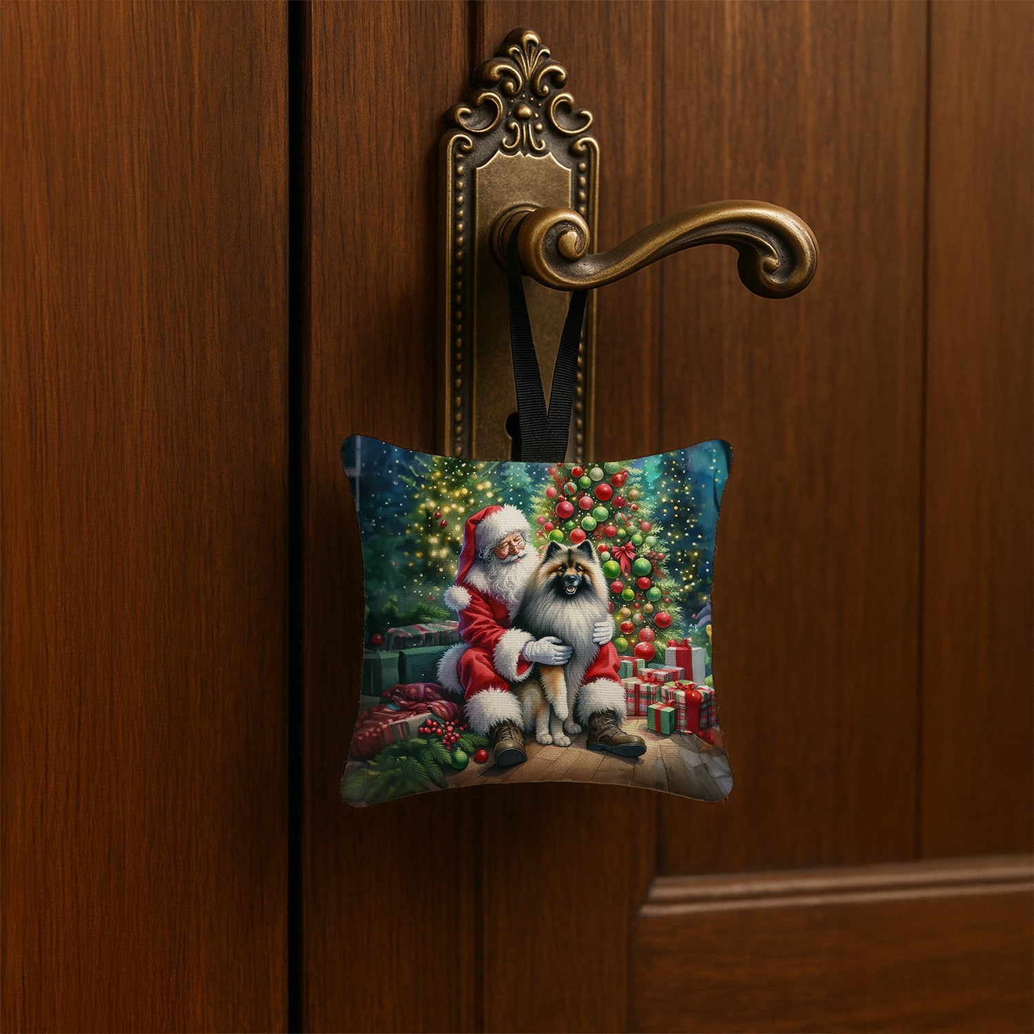 Keeshond and Santa Claus Hanging Square Fabric Ornament 3.5 × 3.5 Decorative Door-Knob & Tree Hanger, Soft Fabric