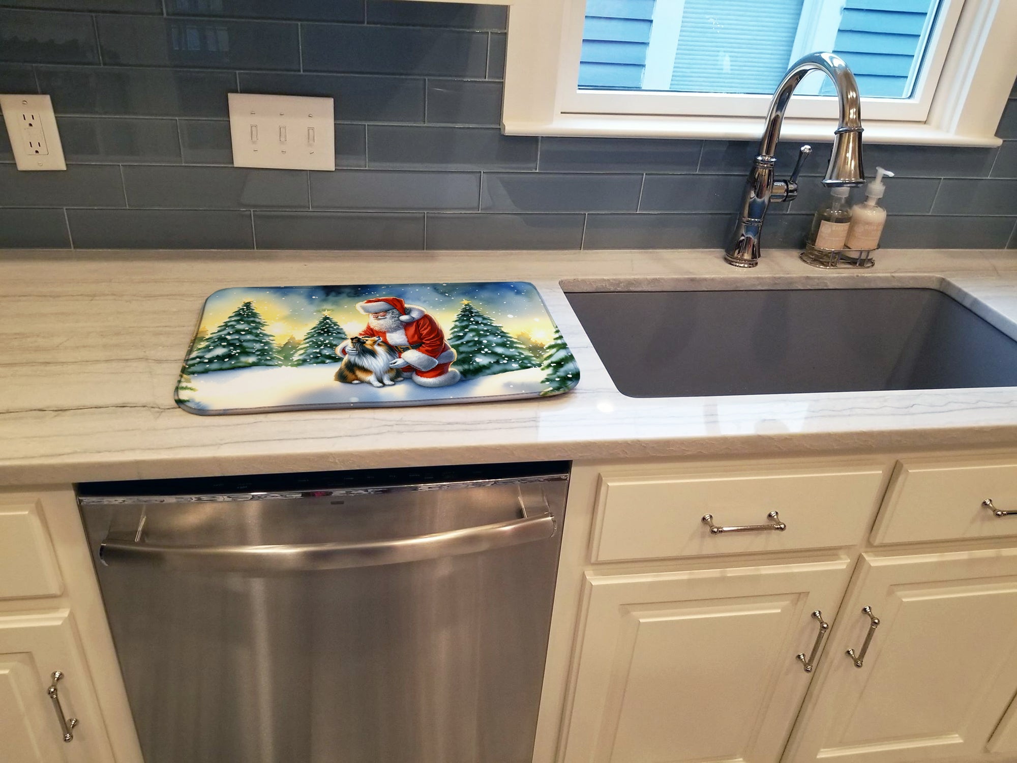 Sheltie and Santa Claus Dish Drying Mat Absorbent Dish Drying Mat Pad for Kitchen Counter Dish Drainer Mat for Countertop, 14 x 21", Multicolor