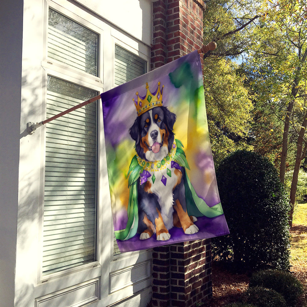 Bernese Mountain Dog King of Mardi Gras House Flag 28x40 Porch Sleeve Pole Decorative Outside Yard Banner Artwork Wall Hanging, Polyester