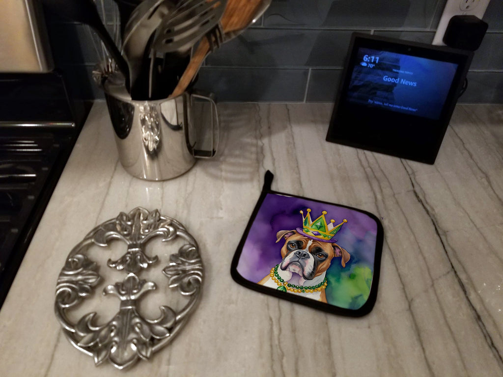 Boxer King of Mardi Gras Pot Holder Set of 2 Heat Resistant Quilted Hot Pads 7.5 x 7.5 Inch, Insulated Kitchen Trivets for Cooking & Baking