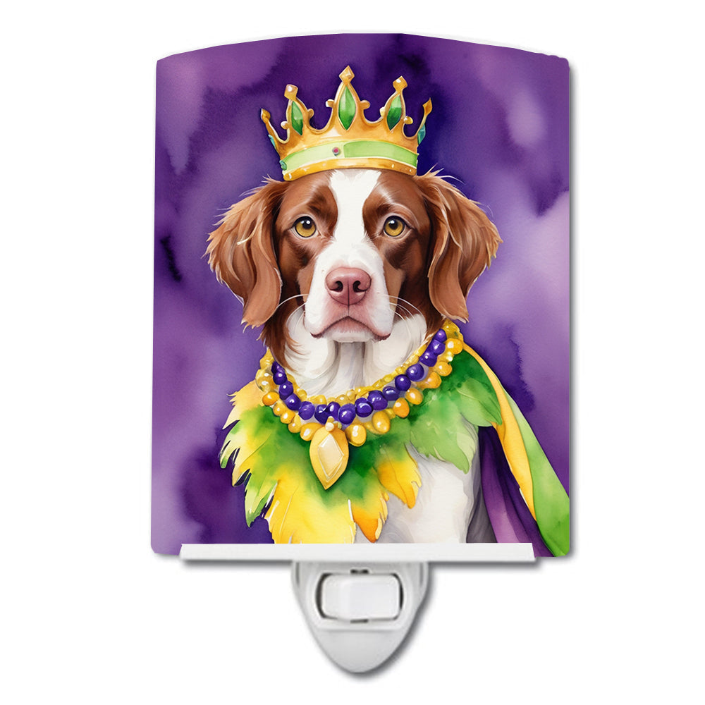 Brittany Spaniel King of Mardi Gras Ceramic Night Light Compact, UL-Certified, Ideal for Bedroom, Bathroom, Nursery, Hallway, Kitchen, 6x4x3, Multicolor