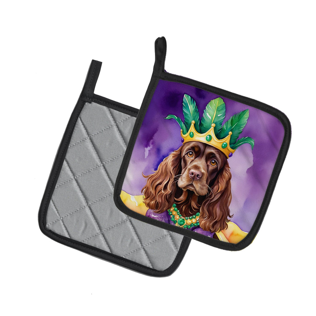Cocker Spaniel King of Mardi Gras Pot Holder Set of 2 Heat Resistant Quilted Hot Pads 7.5 x 7.5 Inch, Insulated Kitchen Trivets for Cooking & Baking