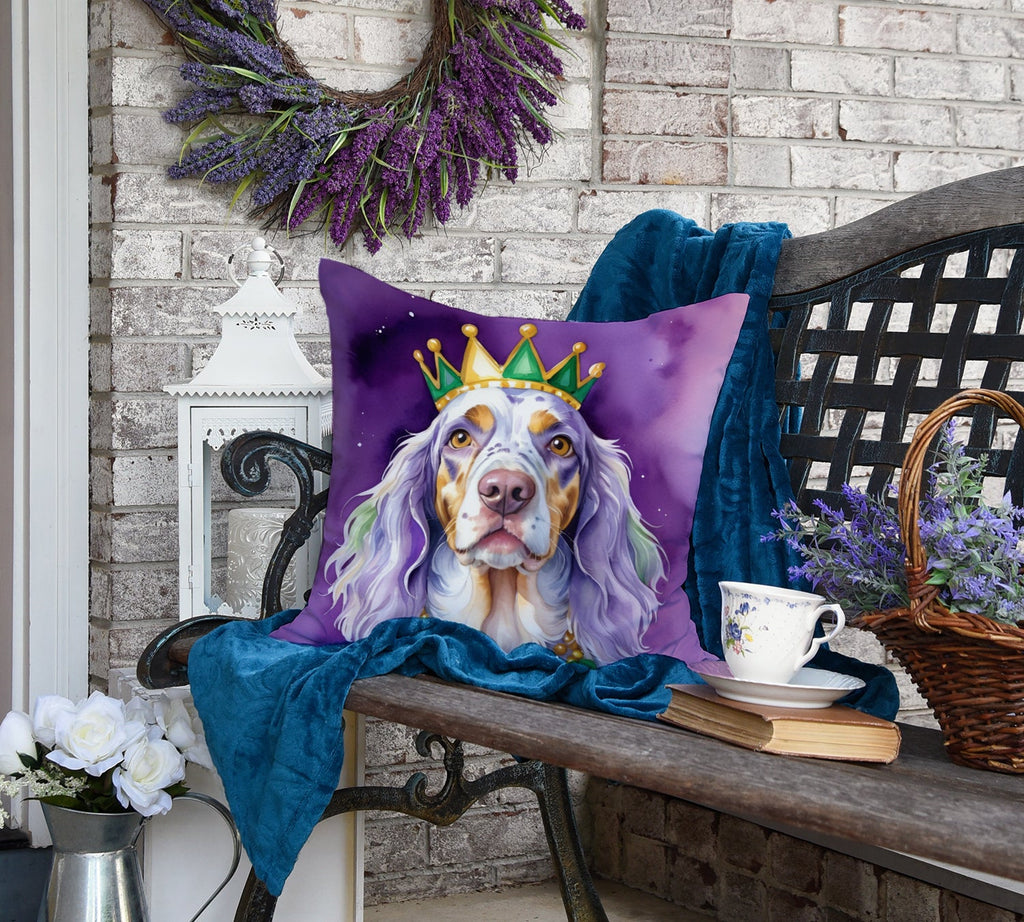 English Setter King of Mardi Gras Decorative Throw Pillow 18x18 Indoor Outdoor Accent Cushion, Fabric Cover with Insert for Sofa, Bed, Porch & Living Room