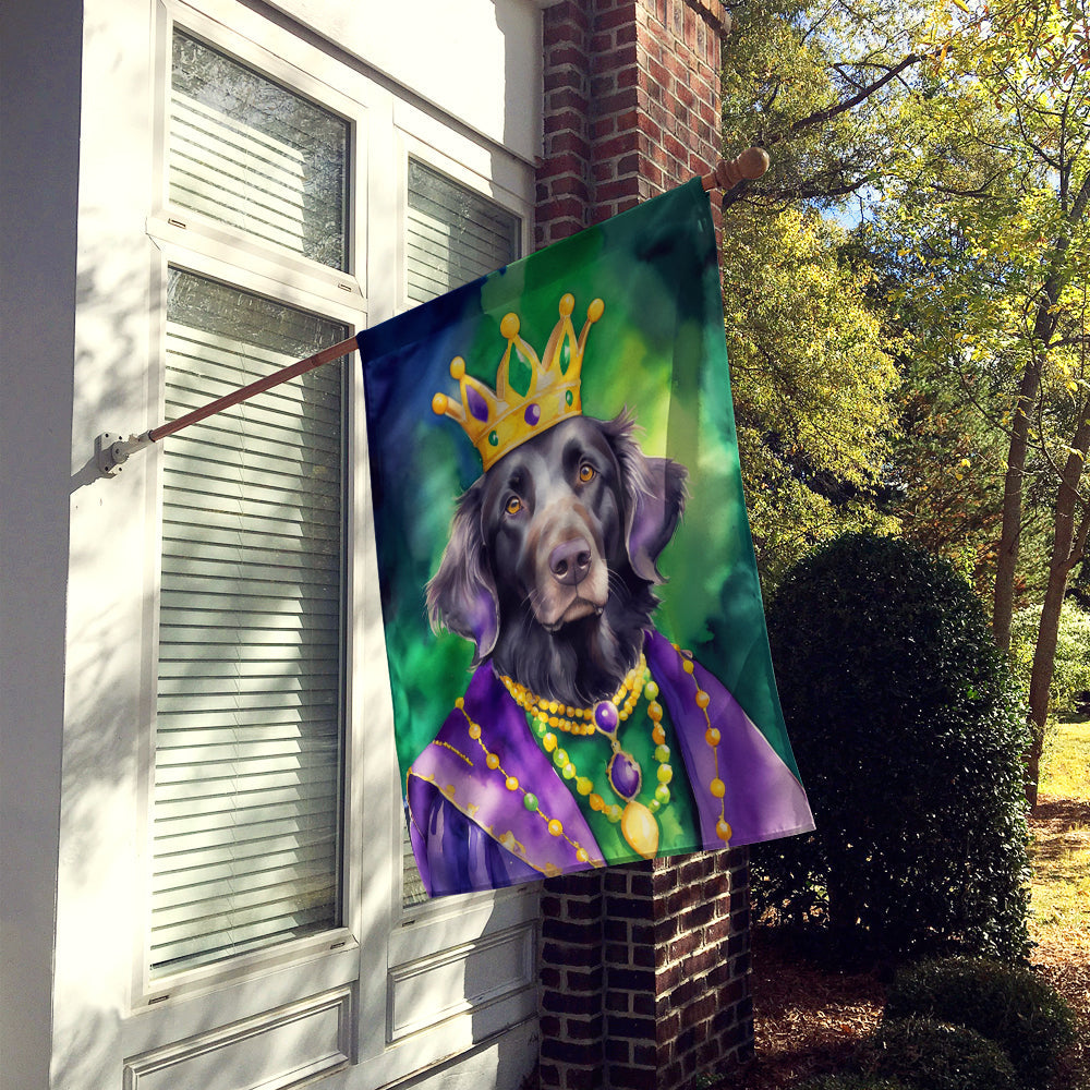 Flat-Coated Retriever King of Mardi Gras House Flag 28x40 Porch Sleeve Pole Decorative Outside Yard Banner Artwork Wall Hanging, Polyester