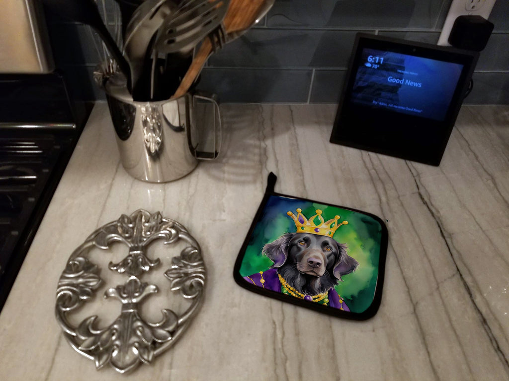 Flat-Coated Retriever King of Mardi Gras Pot Holder Set of 2 Heat Resistant Quilted Hot Pads 7.5 x 7.5 Inch, Insulated Kitchen Trivets for Cooking & Baking