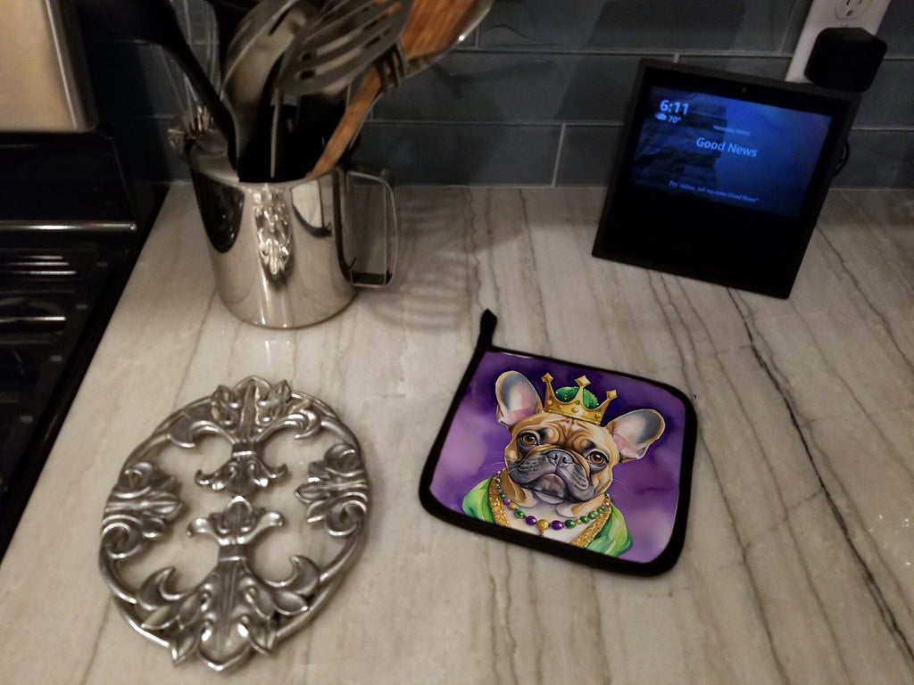 French Bulldog King of Mardi Gras Pot Holder Set of 2 Heat Resistant Quilted Hot Pads 7.5 x 7.5 Inch, Insulated Kitchen Trivets for Cooking & Baking