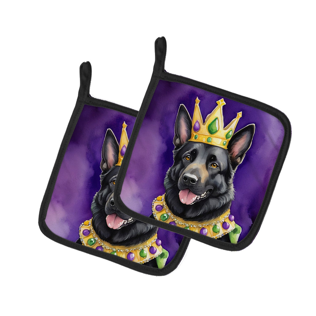 Black German Shepherd King of Mardi Gras Pot Holder Set of 2 Heat Resistant Quilted Hot Pads 7.5 x 7.5 Inch, Insulated Kitchen Trivets for Cooking & Baking