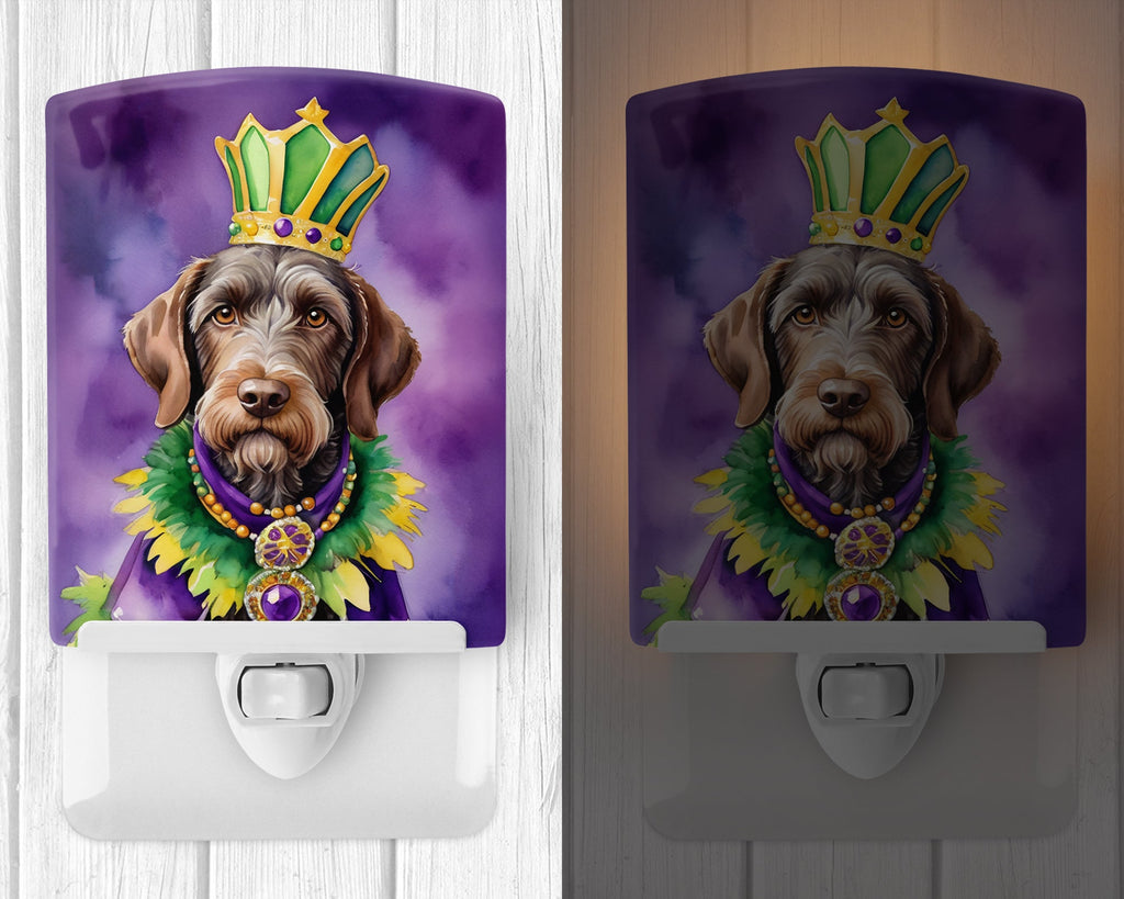 German Wirehaired Pointer King of Mardi Gras Ceramic Night Light Compact, UL-Certified, Ideal for Bedroom, Bathroom, Nursery, Hallway, Kitchen, 6x4x3, Multicolor