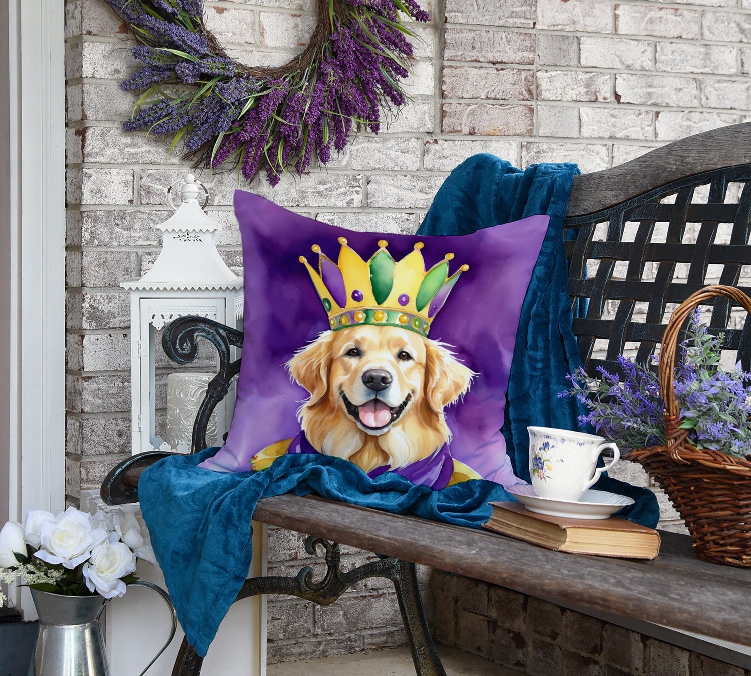 Golden Retriever King of Mardi Gras Decorative Throw Pillow 18x18 Indoor Outdoor Accent Cushion, Fabric Cover with Insert for Sofa, Bed, Porch & Living Room
