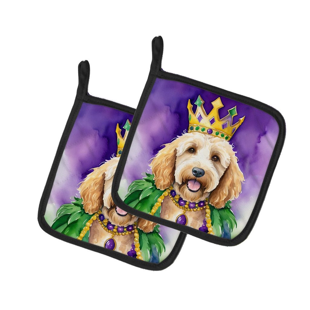 Goldendoodle King of Mardi Gras Pot Holder Set of 2 Heat Resistant Quilted Hot Pads 7.5 x 7.5 Inch, Insulated Kitchen Trivets for Cooking & Baking