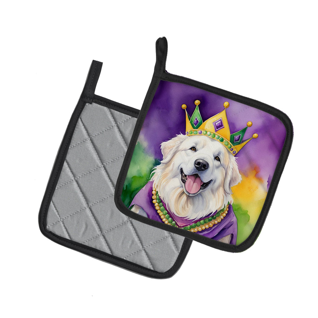 Great Pyrenees King of Mardi Gras Pot Holder Set of 2 Heat Resistant Quilted Hot Pads 7.5 x 7.5 Inch, Insulated Kitchen Trivets for Cooking & Baking