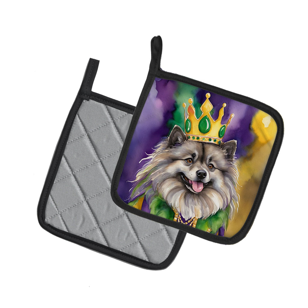 Keeshond King of Mardi Gras Pot Holder Set of 2 Heat Resistant Quilted Hot Pads 7.5 x 7.5 Inch, Insulated Kitchen Trivets for Cooking & Baking