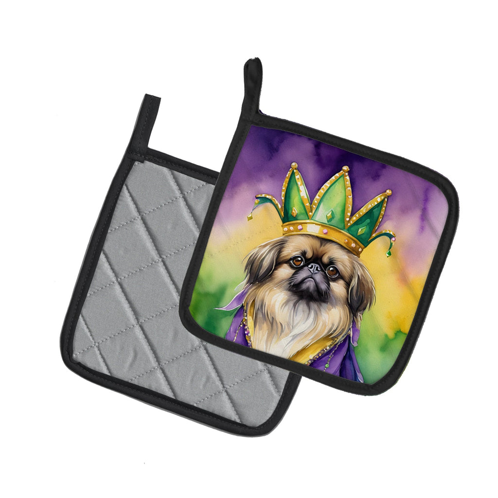 Pekingese King of Mardi Gras Pot Holder Set of 2 Heat Resistant Quilted Hot Pads 7.5 x 7.5 Inch, Insulated Kitchen Trivets for Cooking & Baking