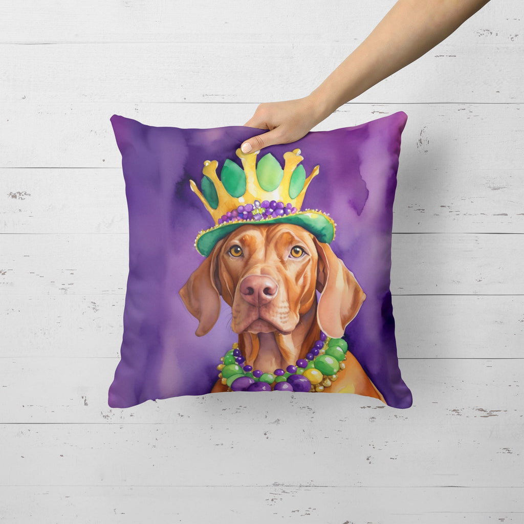 Vizsla King of Mardi Gras Decorative Throw Pillow 18x18 Indoor Outdoor Accent Cushion, Fabric Cover with Insert for Sofa, Bed, Porch & Living Room