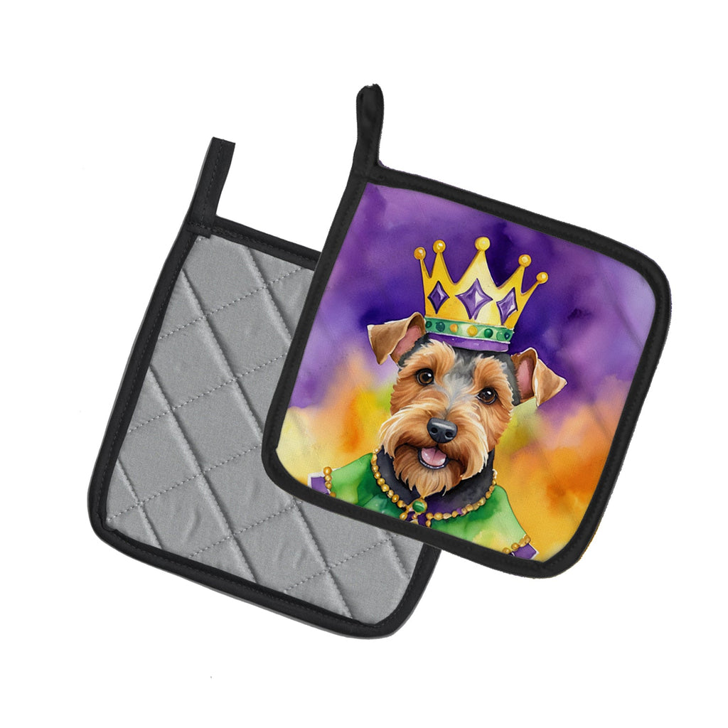 Welsh Terrier King of Mardi Gras Pot Holder Set of 2 Heat Resistant Quilted Hot Pads 7.5 x 7.5 Inch, Insulated Kitchen Trivets for Cooking & Baking