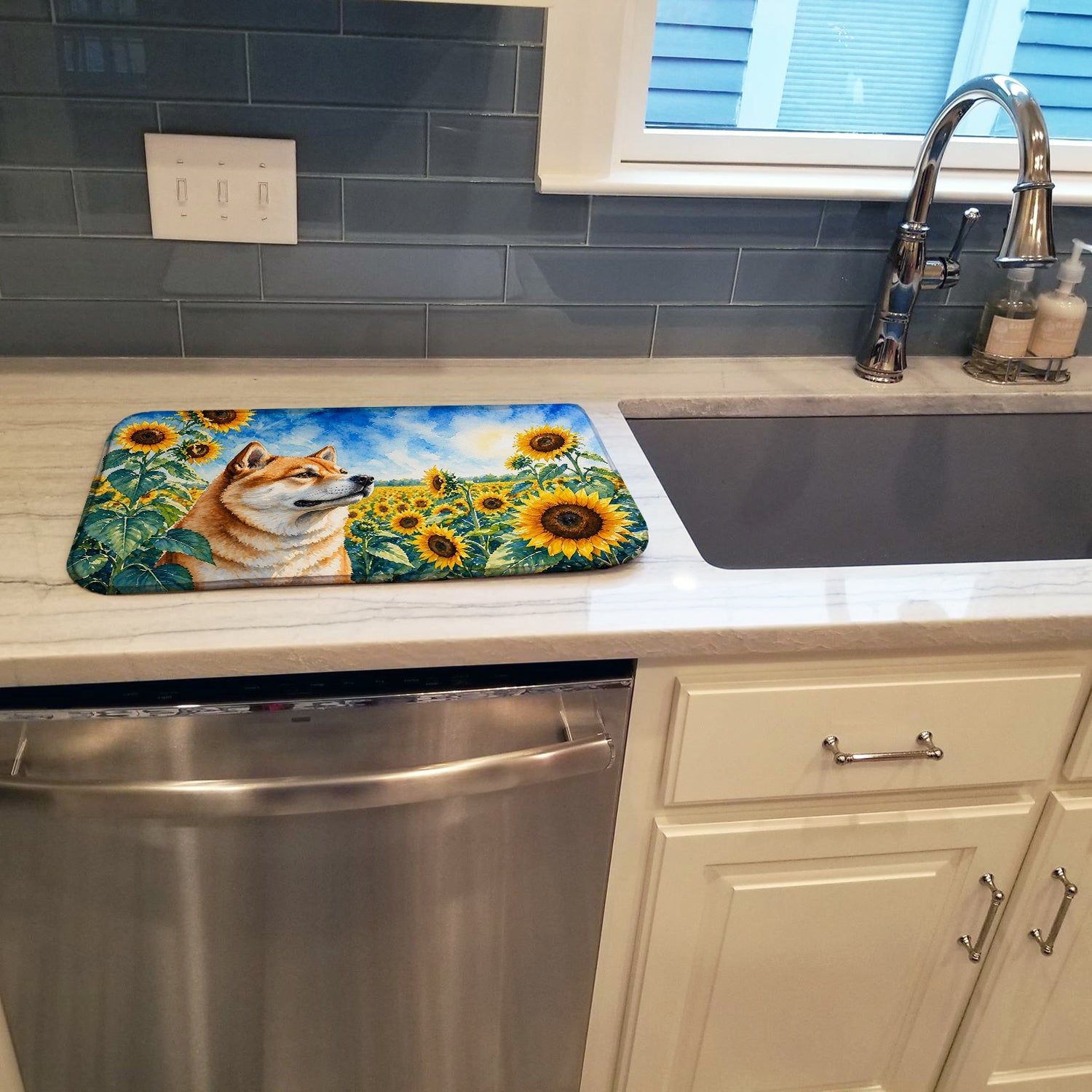 Akita in Sunflowers Dish Drying Mat Absorbent Dish Drying Mat Pad for Kitchen Counter Dish Drainer Mat for Countertop, 14 x 21", Multicolor