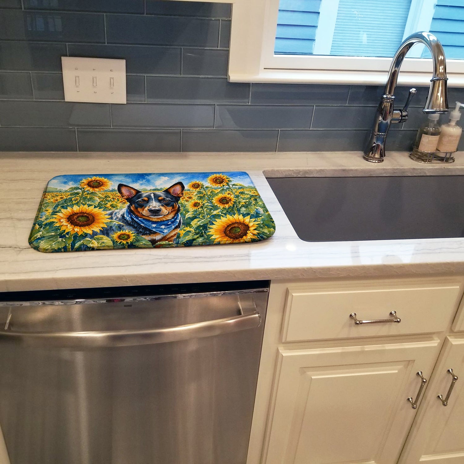 Australian Cattle Dog in Sunflowers Dish Drying Mat Absorbent Dish Drying Mat Pad for Kitchen Counter Dish Drainer Mat for Countertop, 14 x 21", Multicolor