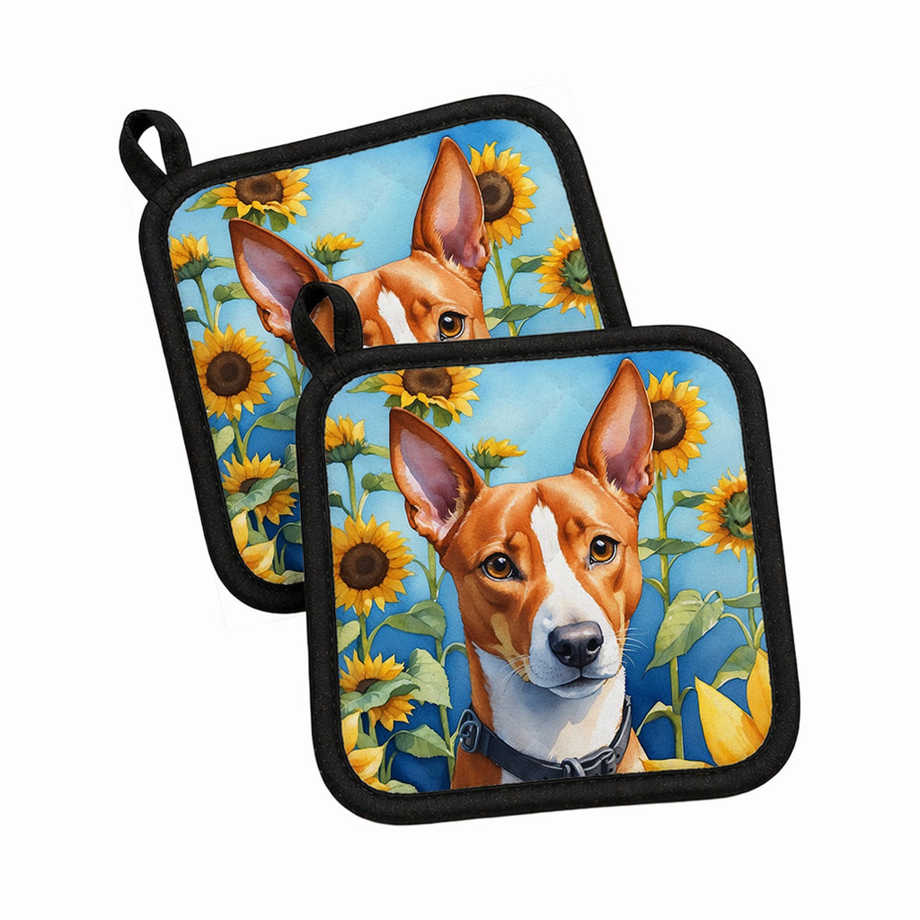 Basenji in Sunflowers Pot Holder Set of 2 Heat Resistant Quilted Hot Pads 7.5 x 7.5 Inch, Insulated Kitchen Trivets for Cooking & Baking