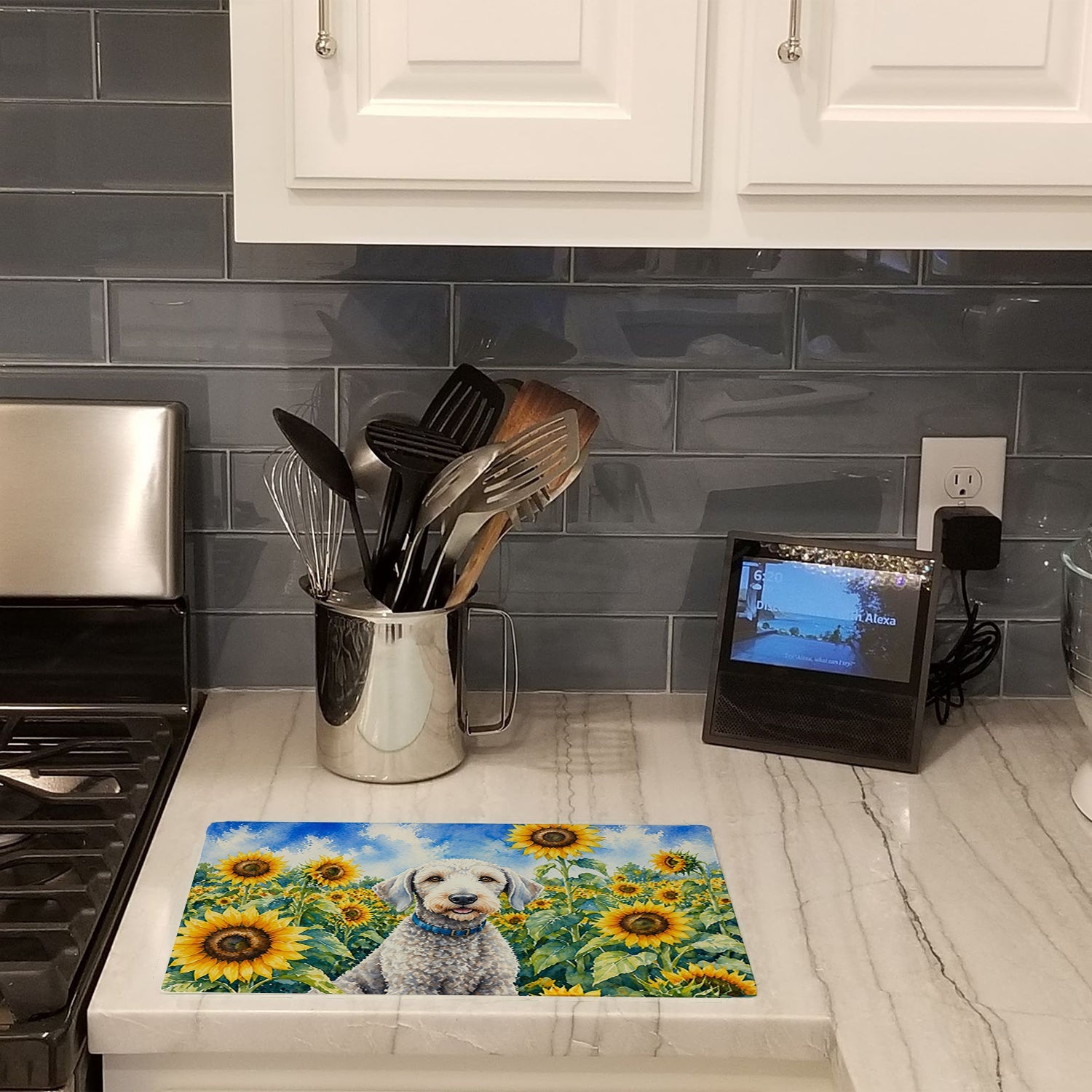 Bedlington Terrier in Sunflowers Cutting Board Tempered Glass Kitchen Cutting Surface, Heat Resistant Chopping Board with Non-Slip Feet, Decorative Food Prep & Serving