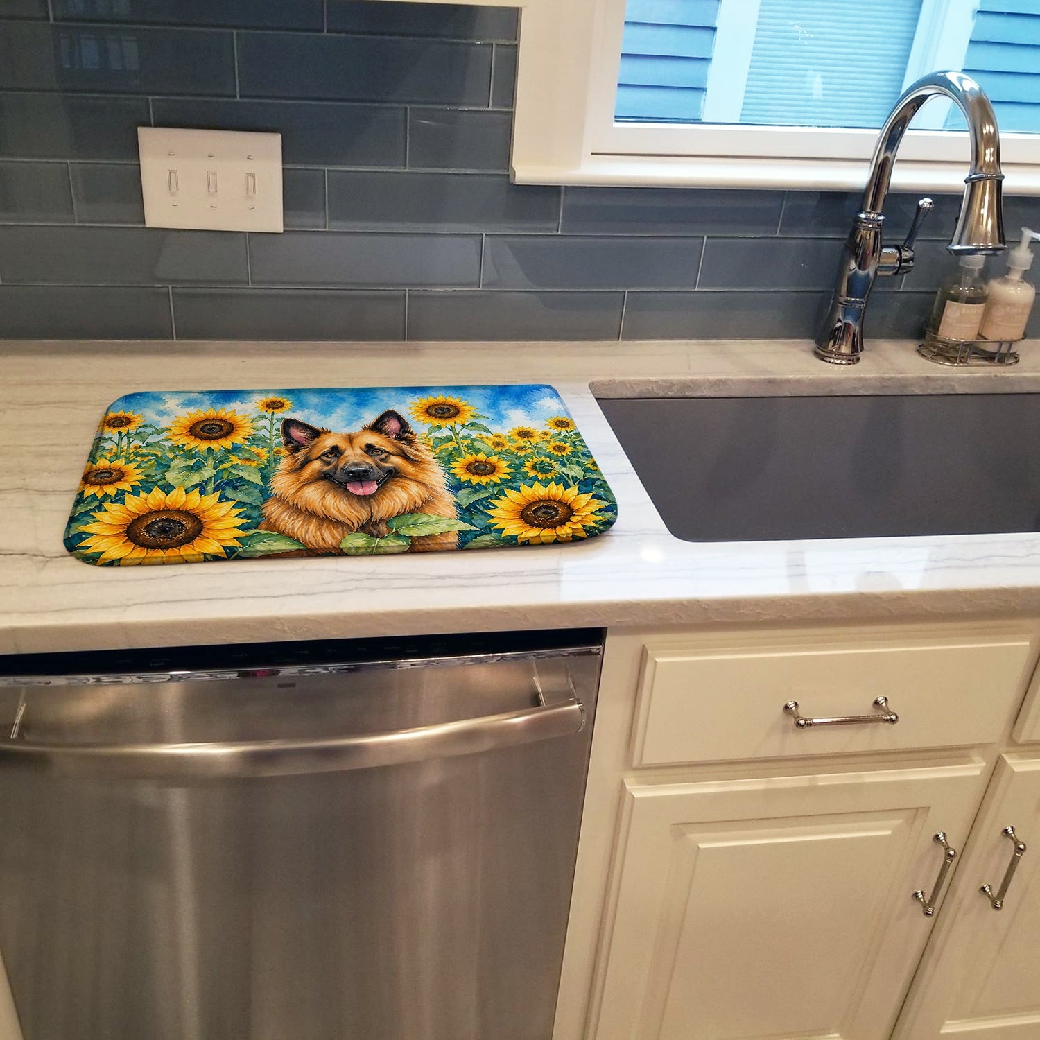 Belgian Tervuren in Sunflowers Dish Drying Mat Absorbent Dish Drying Mat Pad for Kitchen Counter Dish Drainer Mat for Countertop, 14 x 21", Multicolor