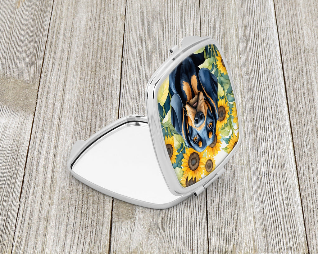 Black and Tan Coonhound in Sunflowers Compact Mirror Decorative Travel Makeup Mirror for Women Girls Gifts Pocket Makeup Mirror Folding Handheld